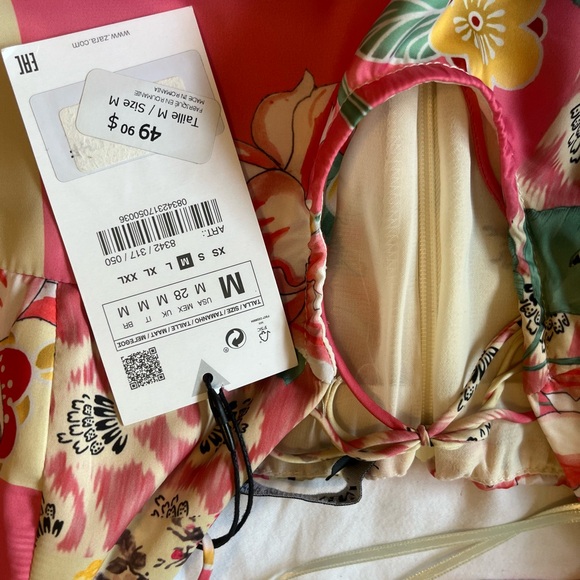 Zara Satin dress - Picture 4 of 4